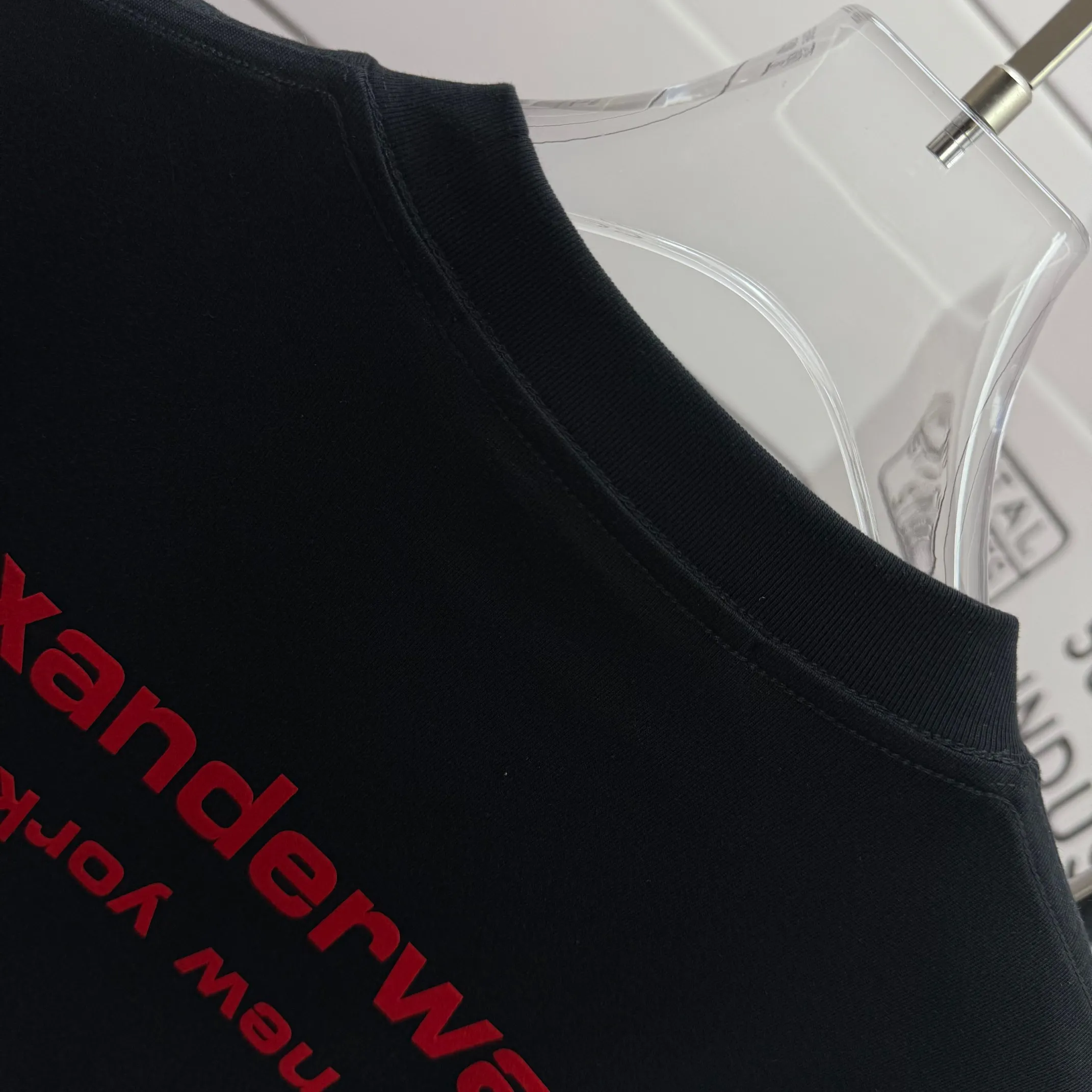 # 95 * *alexander 2026 New Arrival wang T Same Style ：Black White Size： S （90-130 ） M （120-150 ） L （140-165 ） XL （160-180 ） XXL （180 ）
